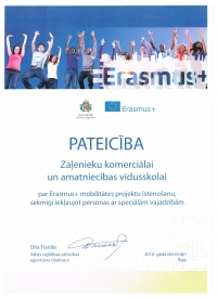 Zaļenieku KAV saņem pateicības rakstu par atbalstu personām ar invaliditāti Erasmus+ projektu īstenošanā